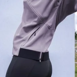 Forro Polar De Montaña Y Trekking Con Capucha Mujer Quechua MH500 Violeta -Regattas Tienda forro polar de montaa y trekking con capucha mujer quechua mh500 violeta 3